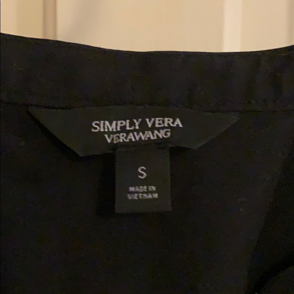 Simply Vera—Button up purple & black floral dress - Picture 5 of 8